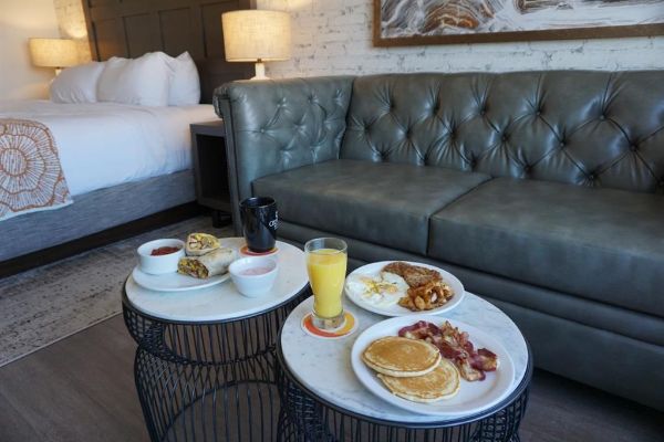 Hotel Oxford Suites Chico